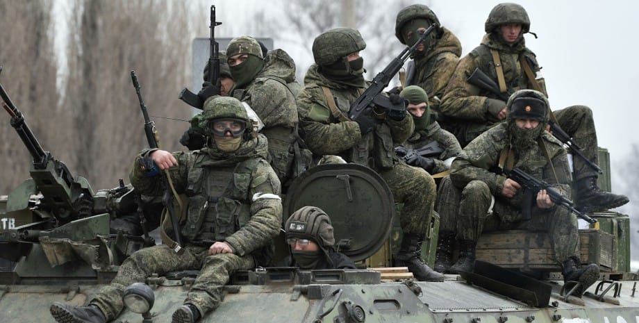 В России впервые возбудили дела против военнослужащих по статье о «фейках» про армию — Павел Чиков