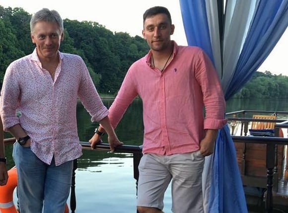 «Нанес ей удары по голове, телу и лицу». Некоторые подробности жизни сына Пескова